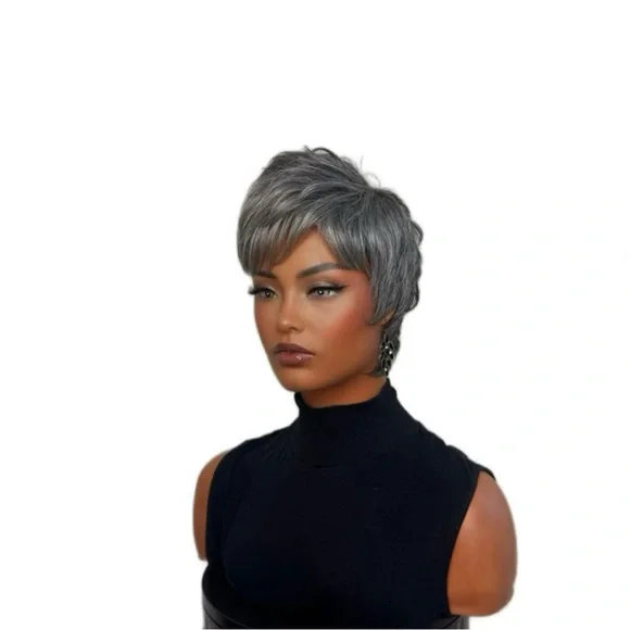 NIECY | Silver Feathered Pixie Wig - Picture 2 of 6